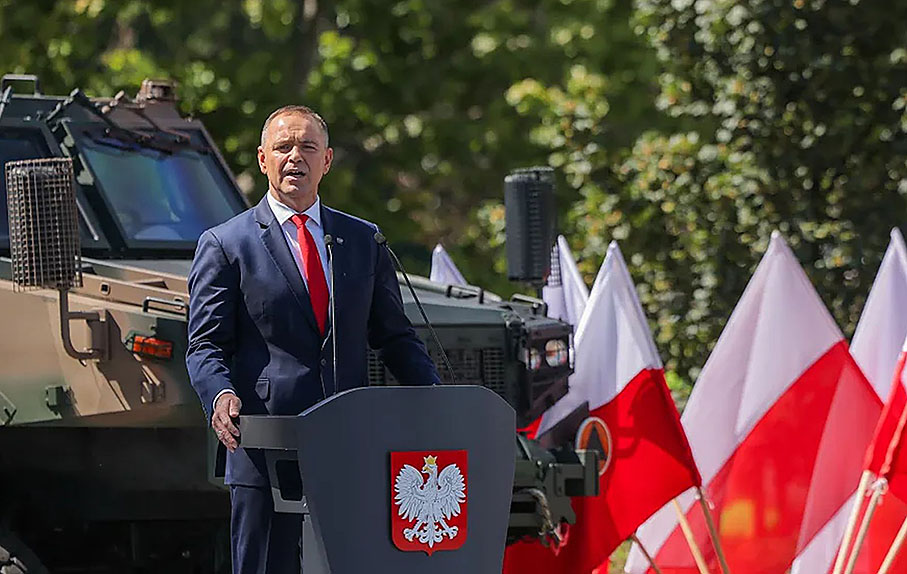 Tysiące żołnierzy na ulicach Warszawy